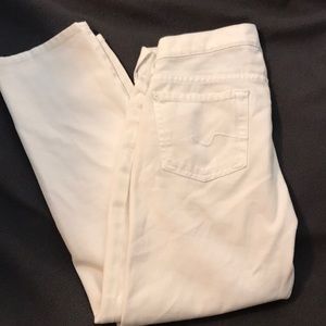 White 7 for all mankind cropped